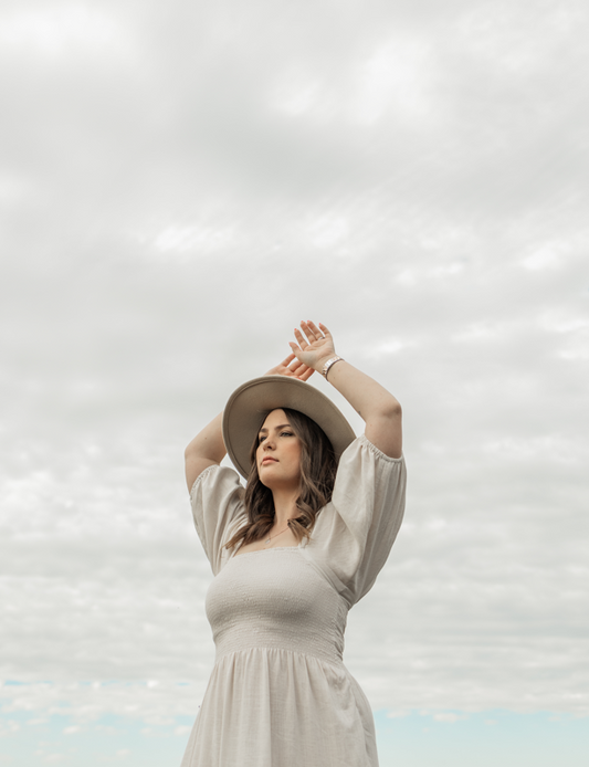 The Cottage Top - Linen